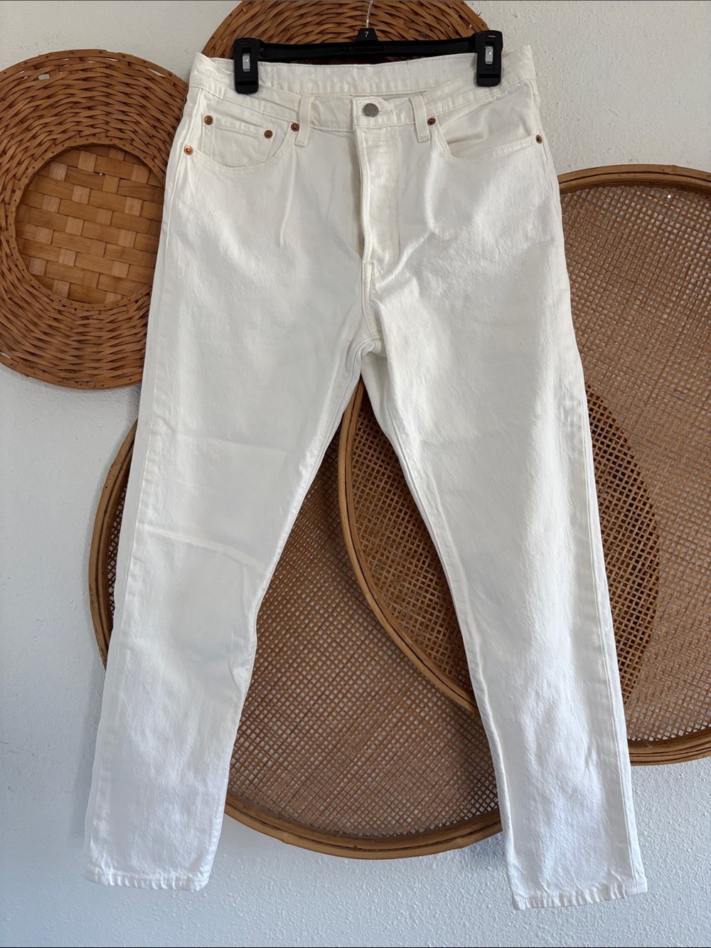 Levi’s 501 White Straight-Leg Jeans 29